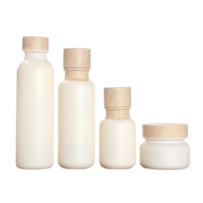 110ml 47/400 καλλυντικά βάζα μπουκαλιών γυαλιού κεφαλής κοχλίου με τα καπάκια 47mm μπαμπού