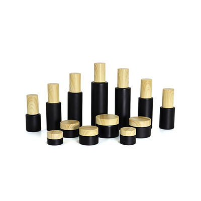 το καλλυντικό βάζων γυαλιού 20g 50ml 37mm που συσκευάζει 4 Oz πάγωσε το μπουκάλι ψεκασμού γυαλιού